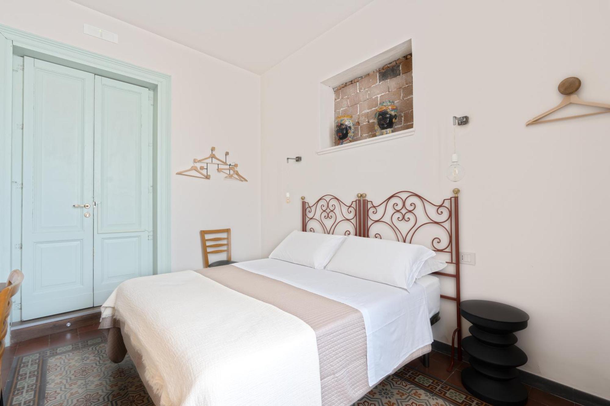 Holiday Lux Boutique Room Aeroporto di Catania Fontana Rossa Esterno foto